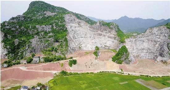 <b>砂石礦山、采石場(chǎng)邊坡穩(wěn)定性治理6個(gè)方法及生態(tài)修復(fù)的4個(gè)措施</b>
